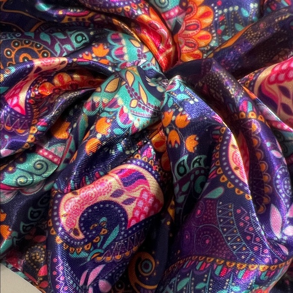 Handmade Jumbo Vibrant Paisley Silk Hair Scrunchie - Picture 2 of 5